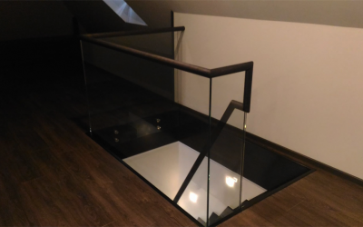 Stiklo turėklai laiptams